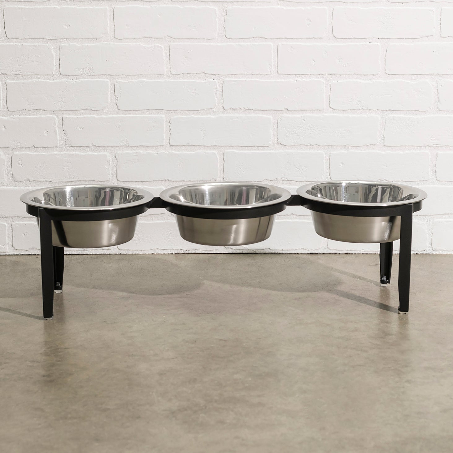 Dog Bowls With the Stand / Elevated Pet Bowls / Modern Feeder / Double  Diner / Big Dog Bowls for Water and Food / Black Metal Base / 