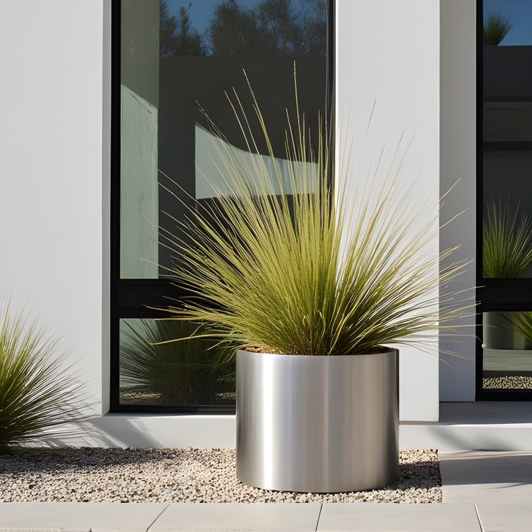 plants in silver pots Knox Stainless Steel Planter - (18 Gauge) Small 12" - Large 31" Round, Silver / White, Indoor / Outdoor, No Drainage