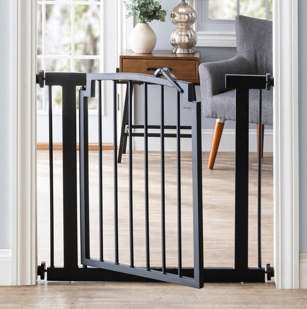 Dog Gate Indoor Metal Dog Gate With Door, 26