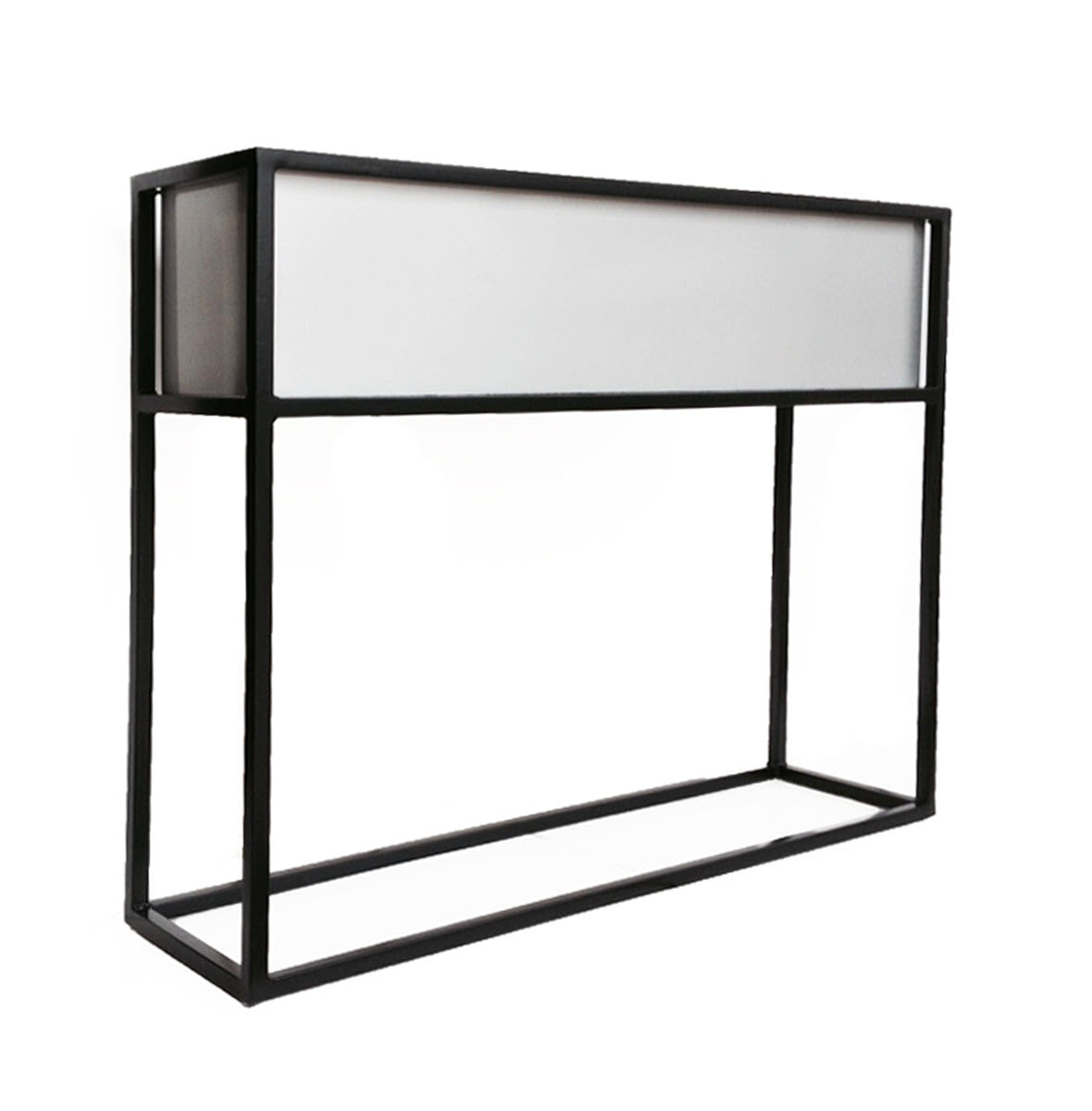 https://nmndesigns.com/cdn/shop/products/madeira_barrier_planter_with_stand_3_1200_1800x1800.jpg?v=1678214678